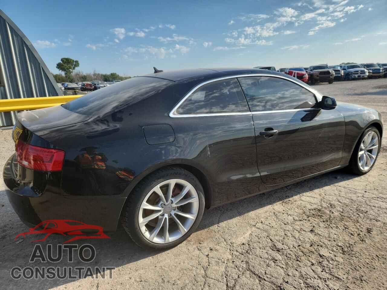 AUDI A5 2013 - WAULFAFR0DA039028