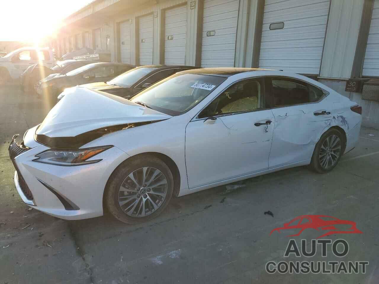 LEXUS ES350 2019 - 58ABZ1B17KU008140