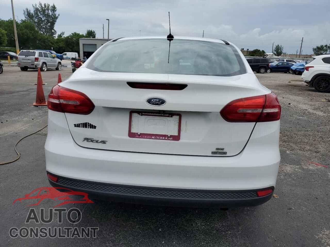 FORD FOCUS 2016 - 1FADP3FE6GL371308