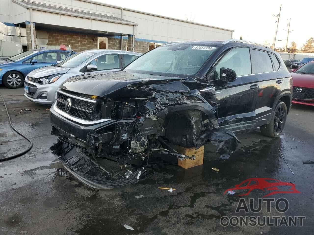 VOLKSWAGEN TAOS SE IQ 2022 - 3VVPX7B28NM068313