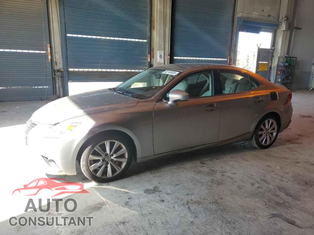 LEXUS IS 2014 - JTHBF1D20E5038121
