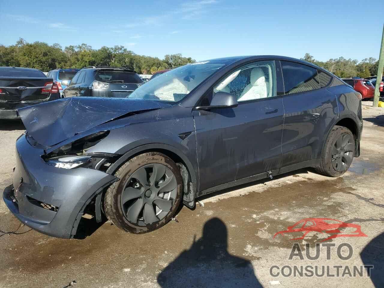 TESLA MODEL Y 2023 - 7SAYGDEE8PA153943