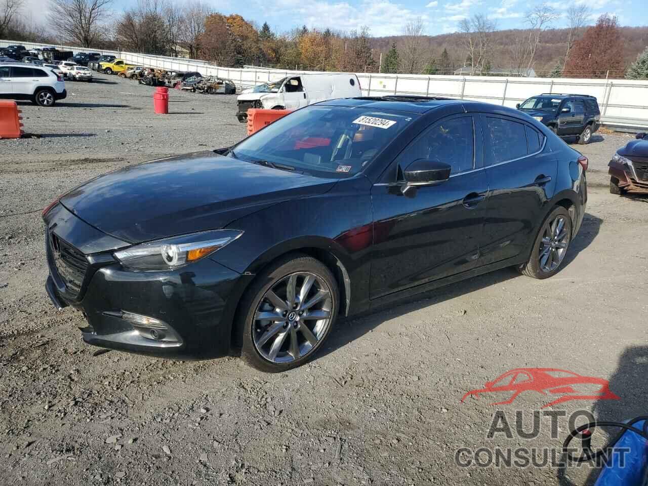 MAZDA 3 2018 - 3MZBN1W35JM206251