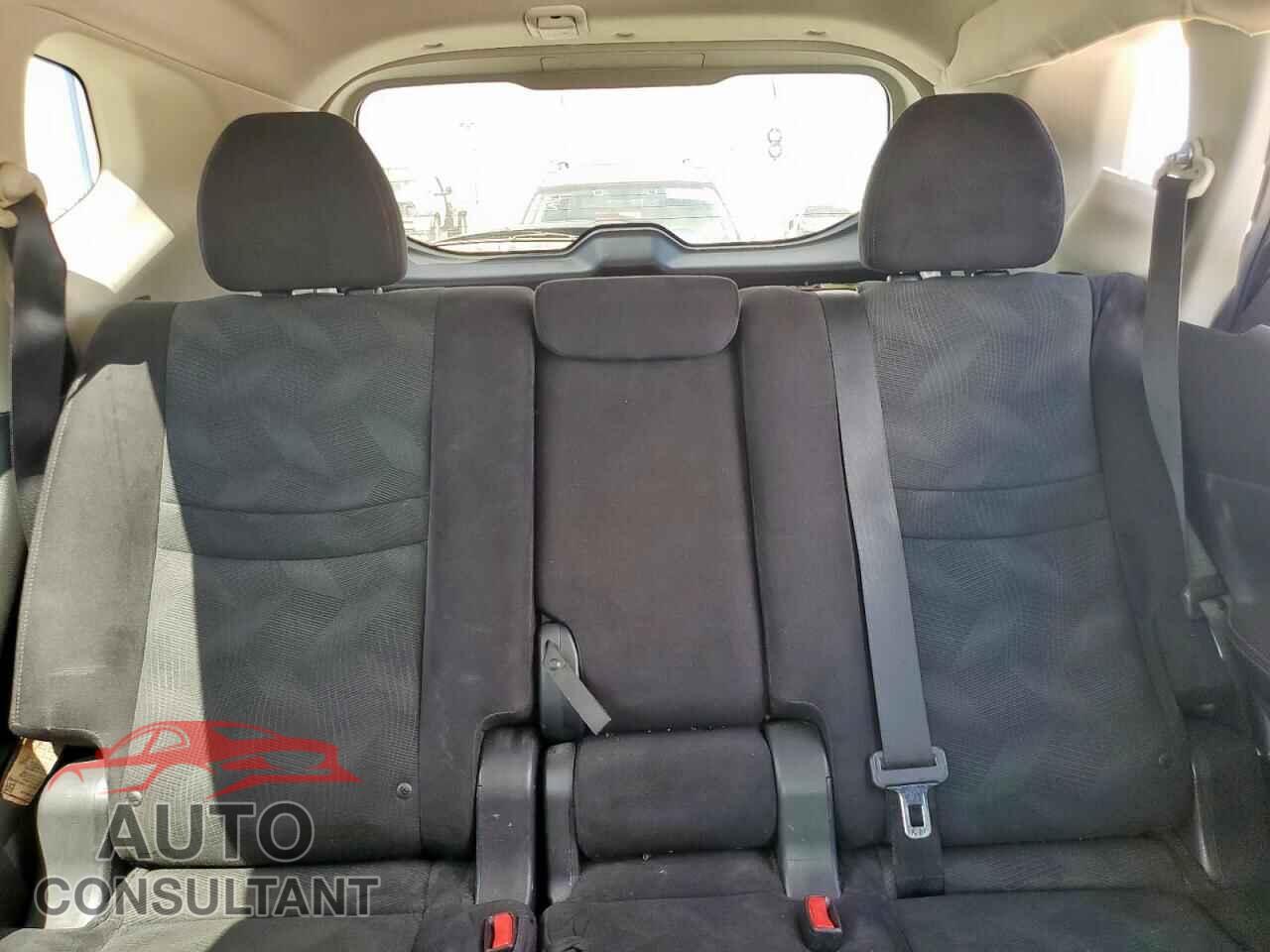 NISSAN ROGUE 2014 - 5N1AT2MLXEC857603