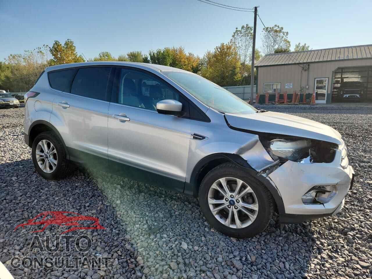 FORD ESCAPE 2017 - 1FMCU0GD2HUD49929