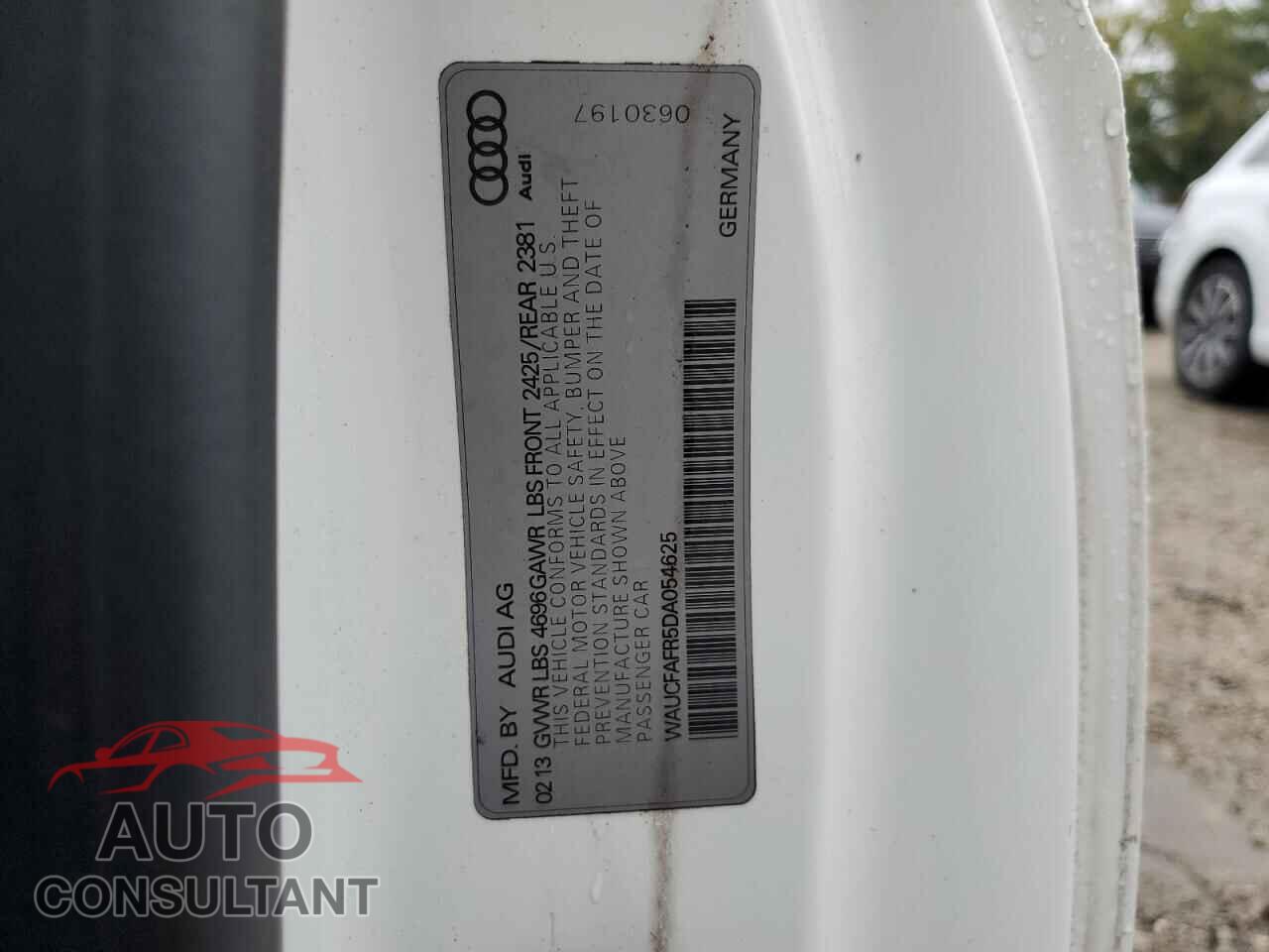 AUDI A5 2013 - WAUCFAFR5DA054625