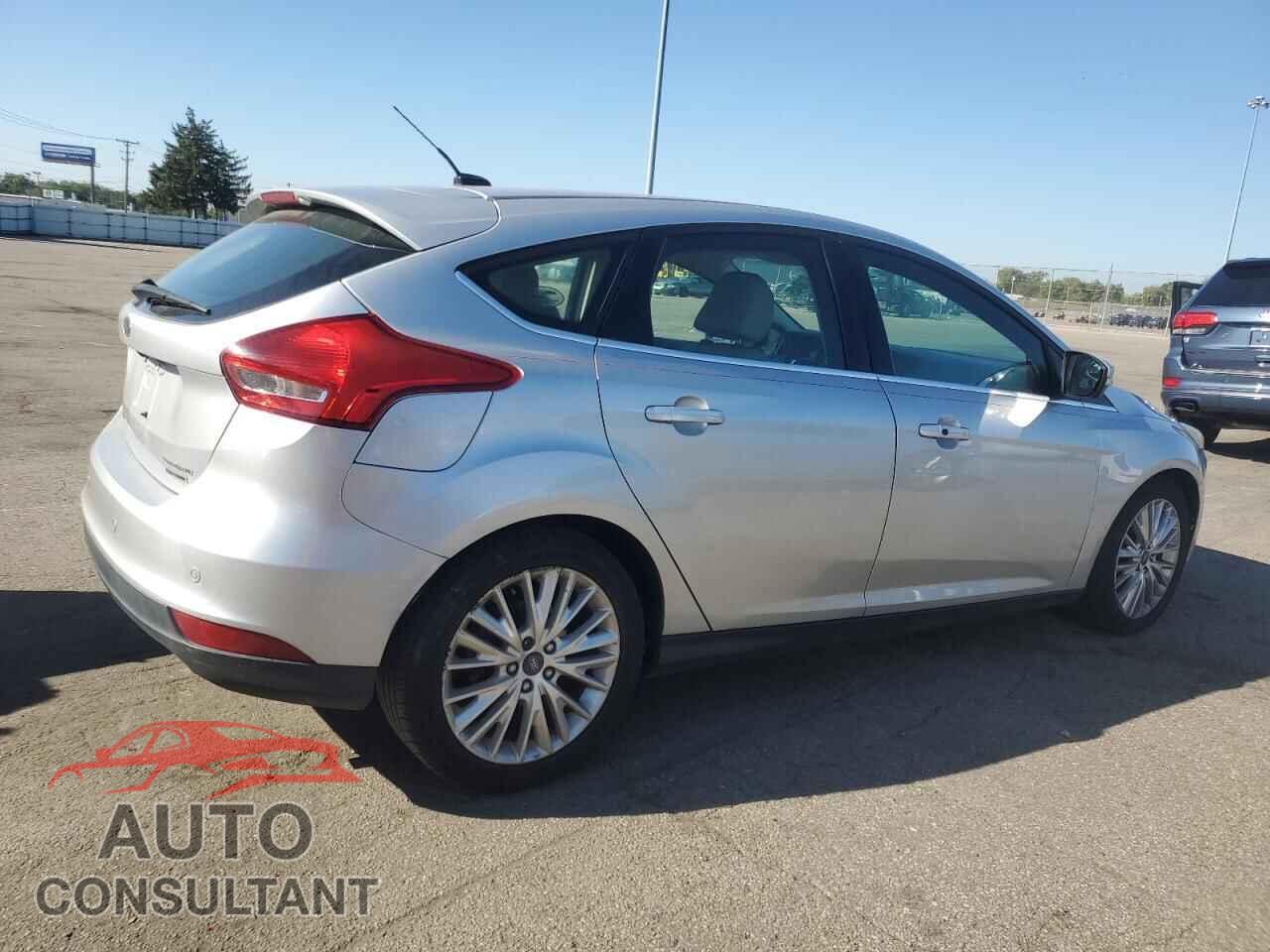 FORD FOCUS 2016 - 1FADP3N27GL346036
