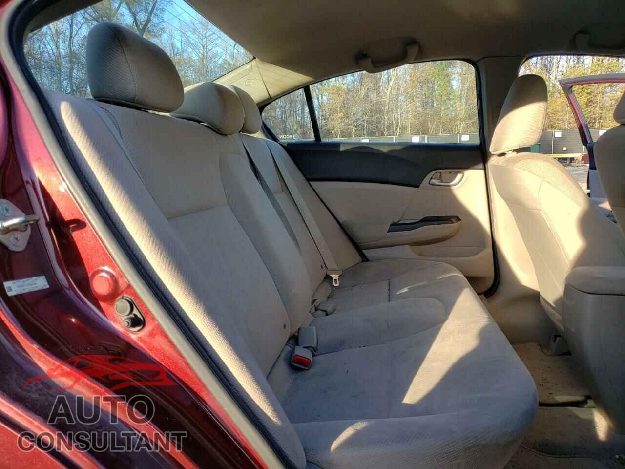 HONDA CIVIC 2012 - 2HGFB2F57CH584708