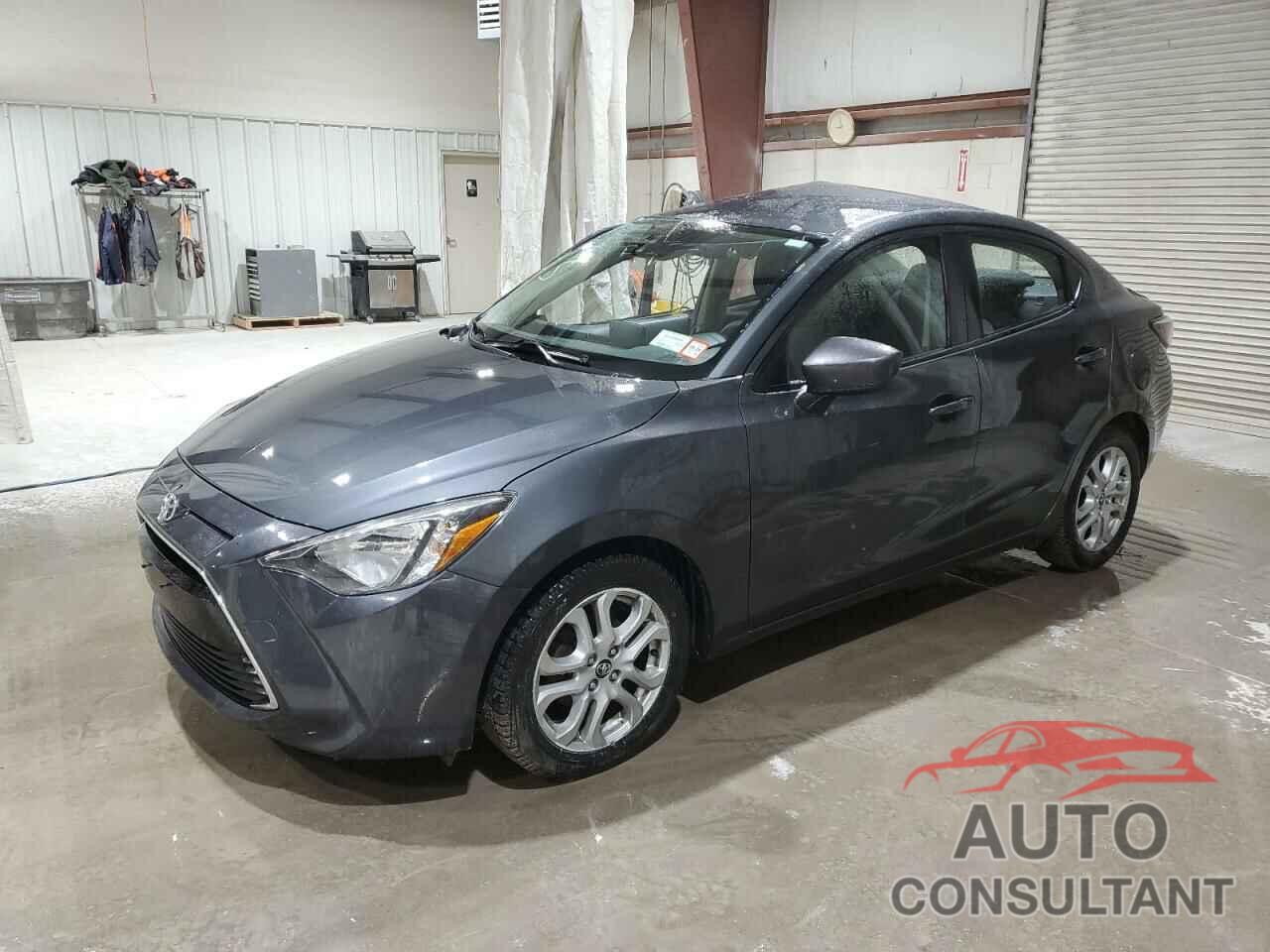 TOYOTA YARIS 2017 - 3MYDLBYV0HY170771