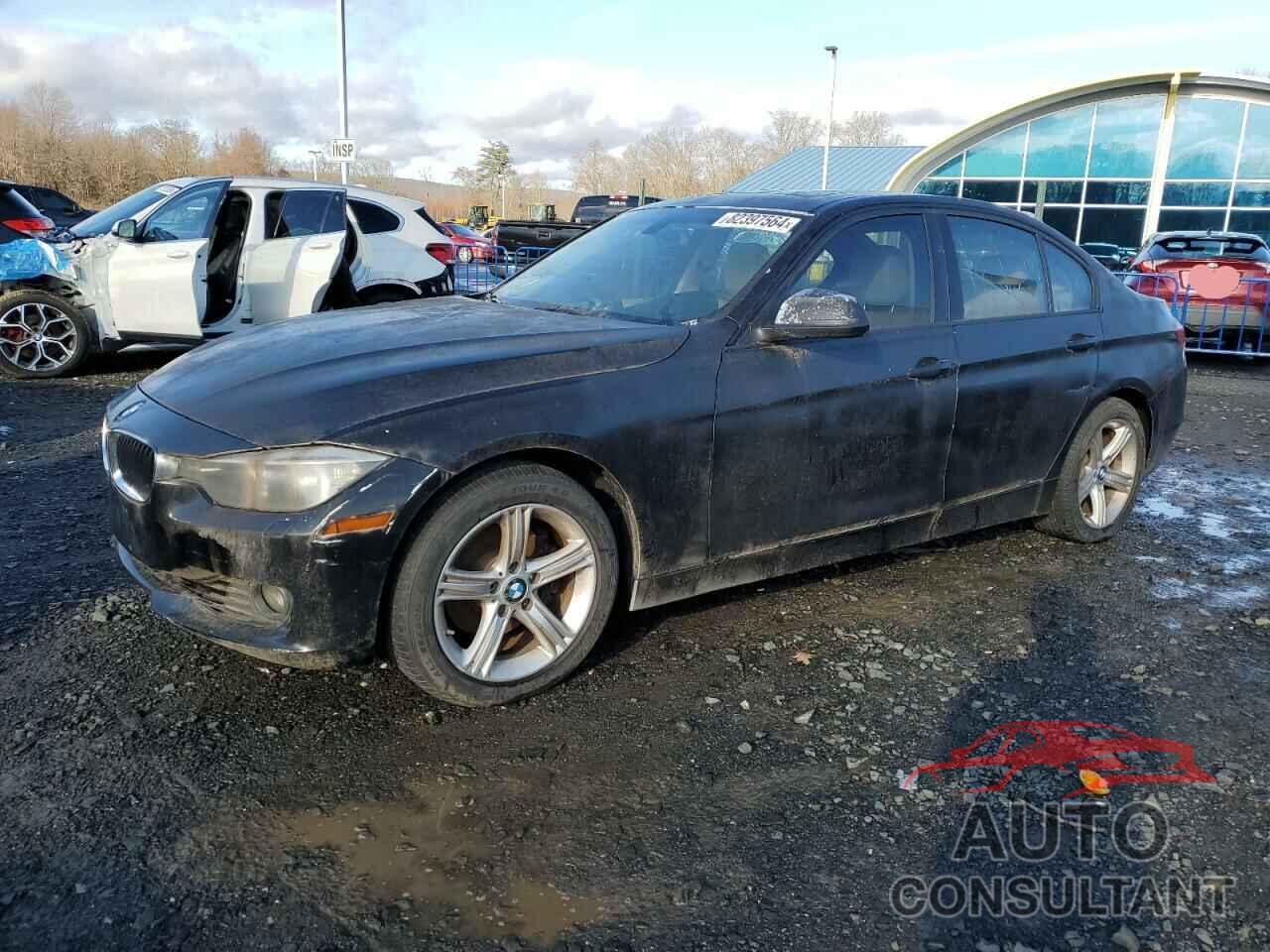 BMW 3 SERIES 2013 - WBA3B5C55DF592085