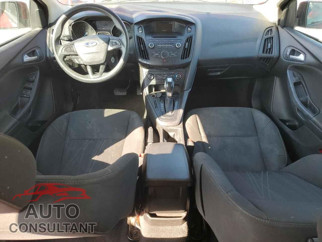 FORD FOCUS 2016 - 1FADP3K25GL212369