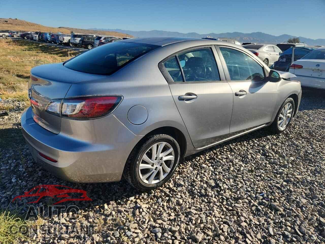 MAZDA 3 2012 - JM1BL1V83C1610168