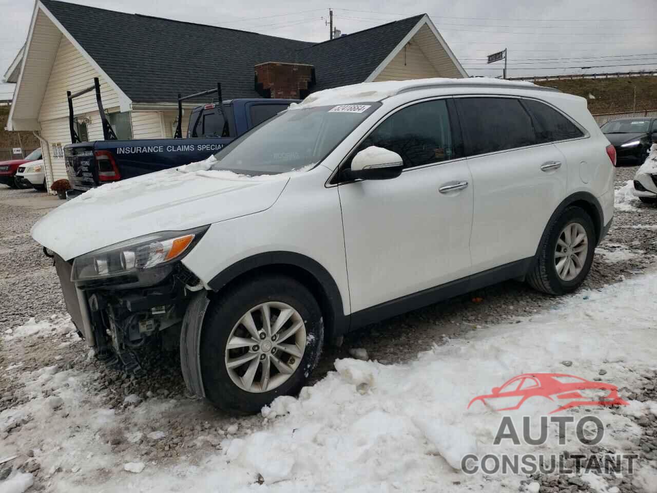 KIA SORENTO 2017 - 5XYPG4A51HG219549