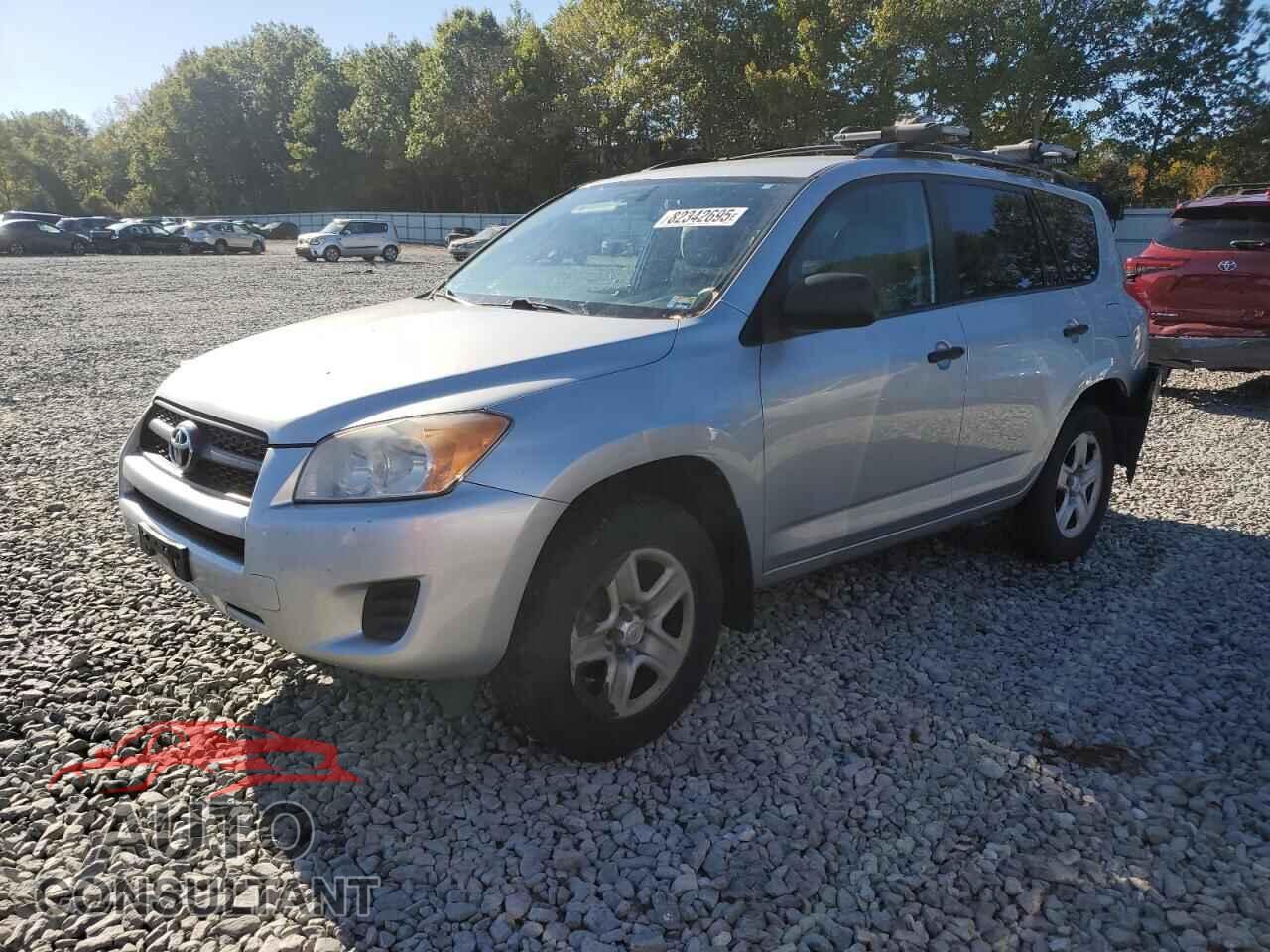 TOYOTA RAV4 2012 - 2T3BF4DV2CW229607