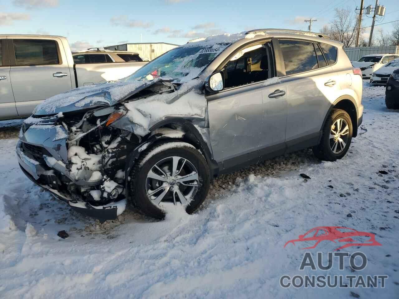 TOYOTA RAV4 2018 - 2T3RFREV8JW733022