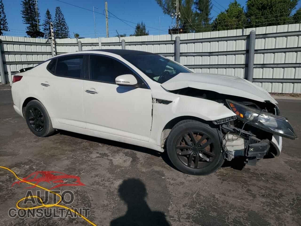 KIA OPTIMA 2012 - KNAGM4A71C5276827