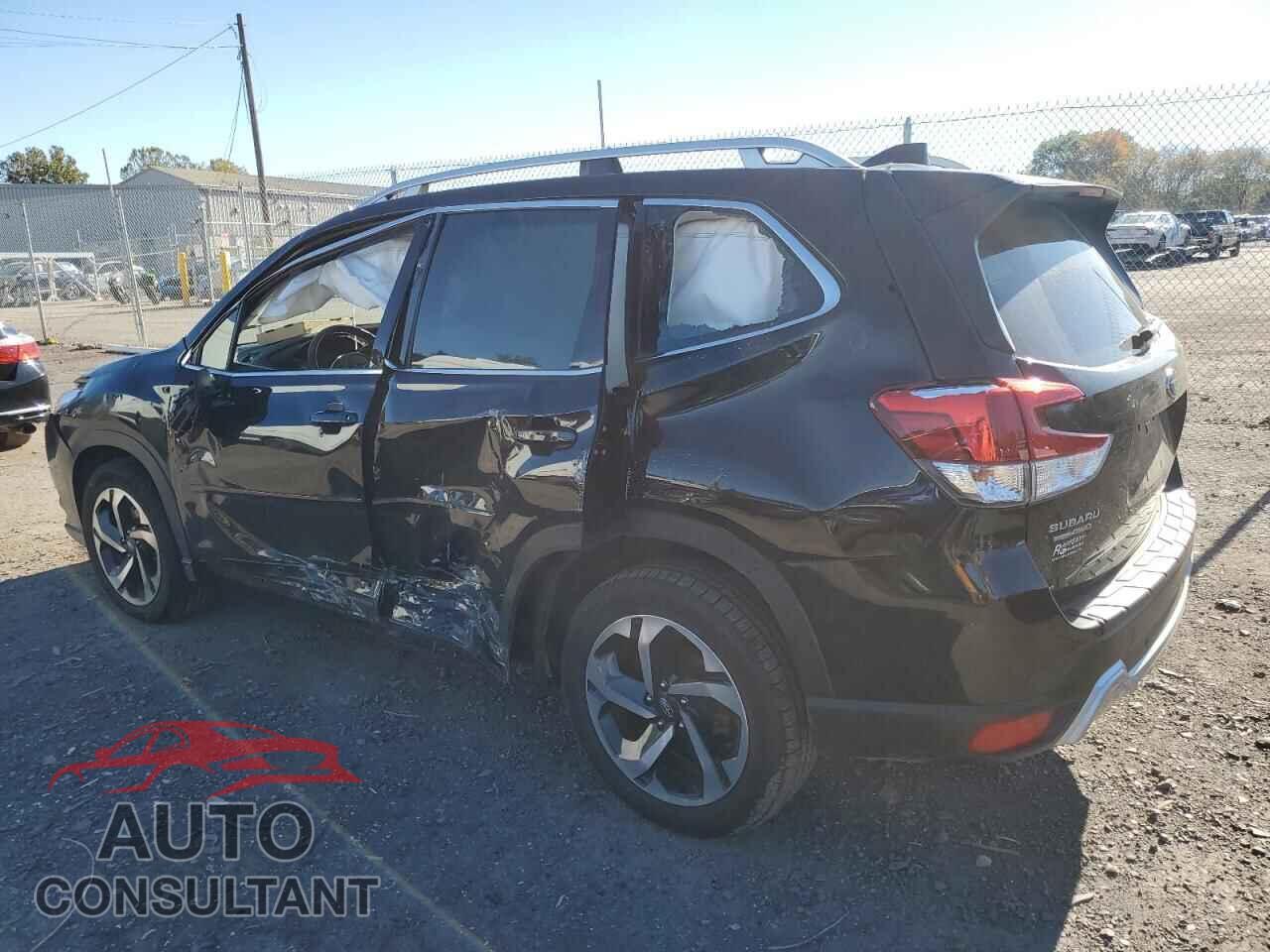 SUBARU FORESTER 2022 - JF2SKARC7NH441902