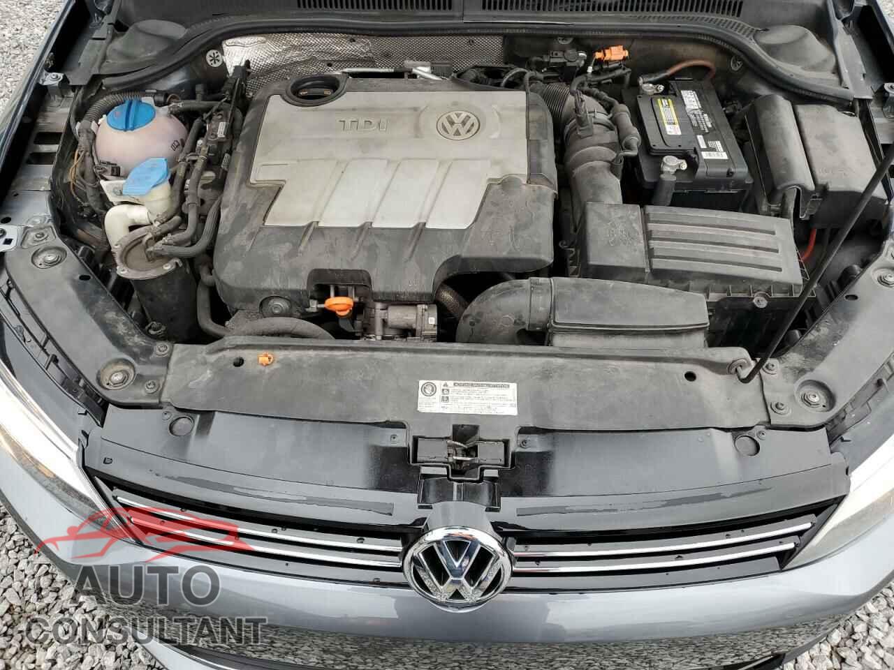 VOLKSWAGEN JETTA 2011 - 3VWLL7AJ9BM097443