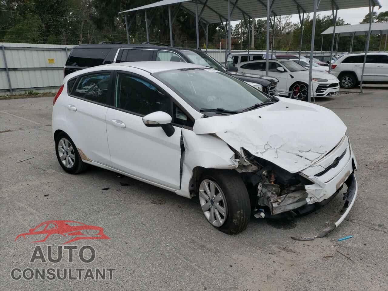 FORD FIESTA 2013 - 3FADP4EJ2DM223803