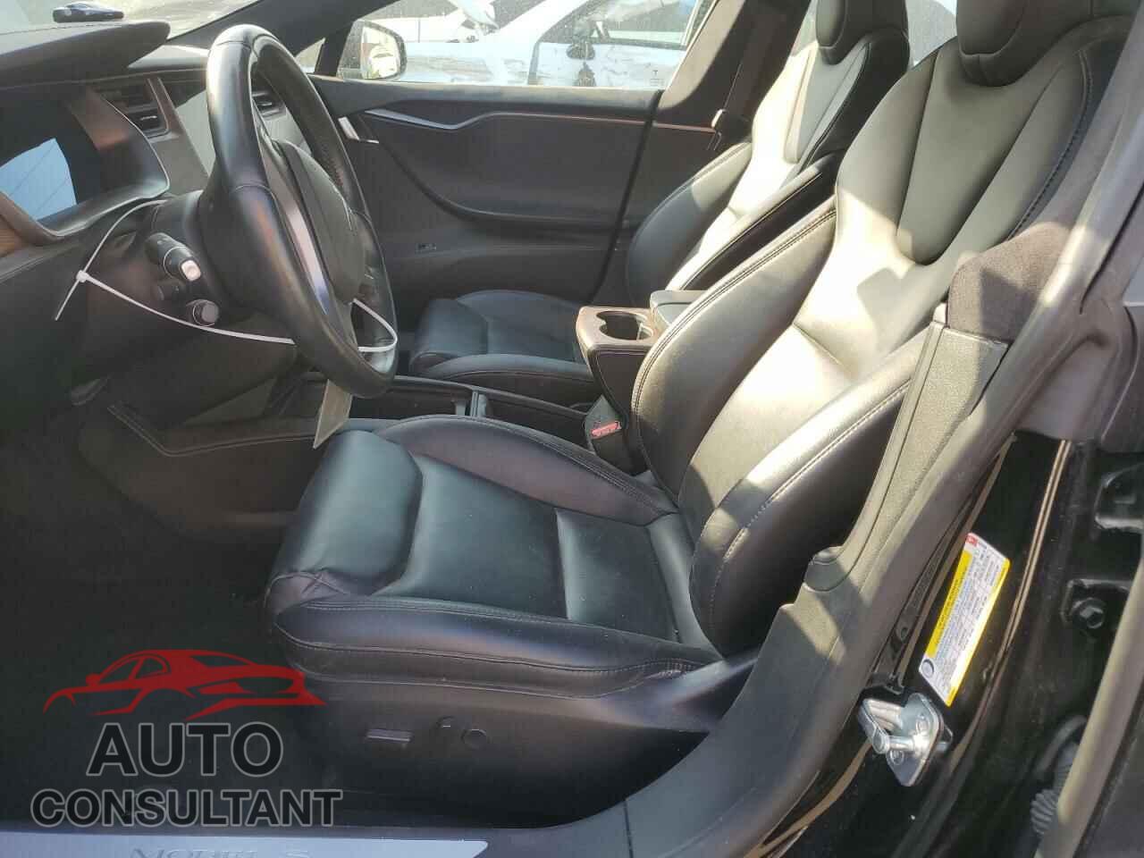 TESLA MODEL S 2021 - 5YJSA1E29MF425200