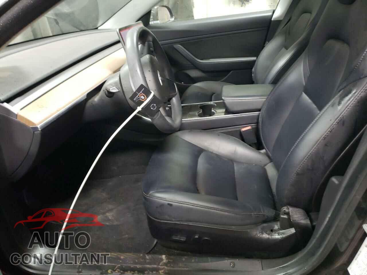 TESLA MODEL 3 2020 - 5YJ3E1EB3LF599786
