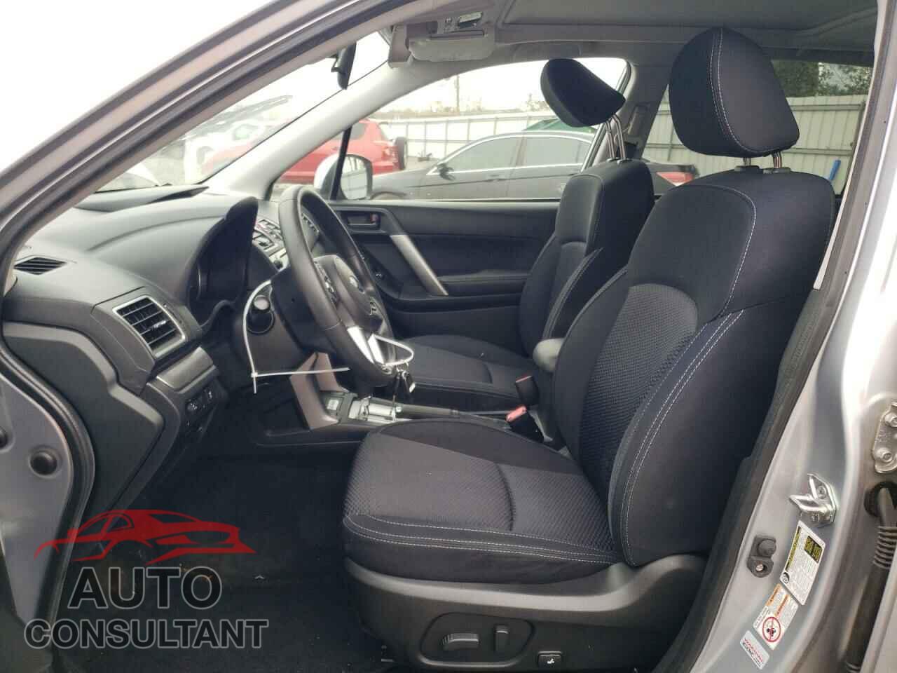 SUBARU FORESTER 2017 - JF2SJAEC9HH414200
