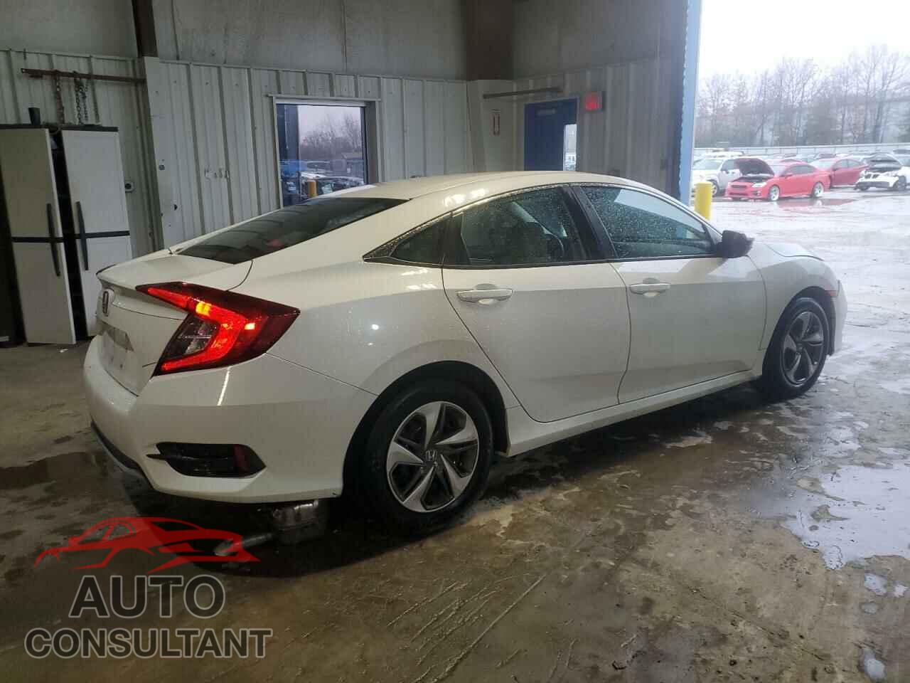 HONDA CIVIC 2019 - 2HGFC2F69KH582320