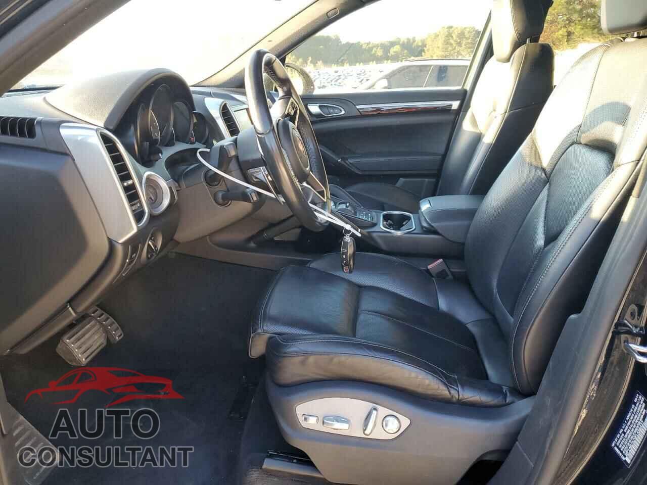 PORSCHE CAYENNE 2015 - WP1AB2A29FLA56437