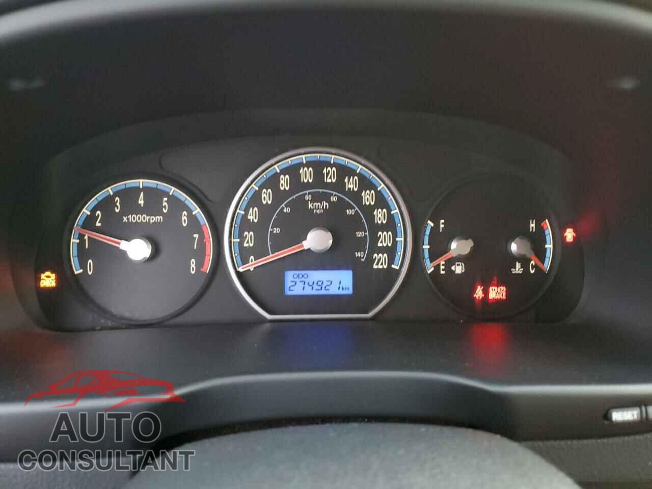 HYUNDAI SANTA FE 2009 - 5NMSG13D29H283636