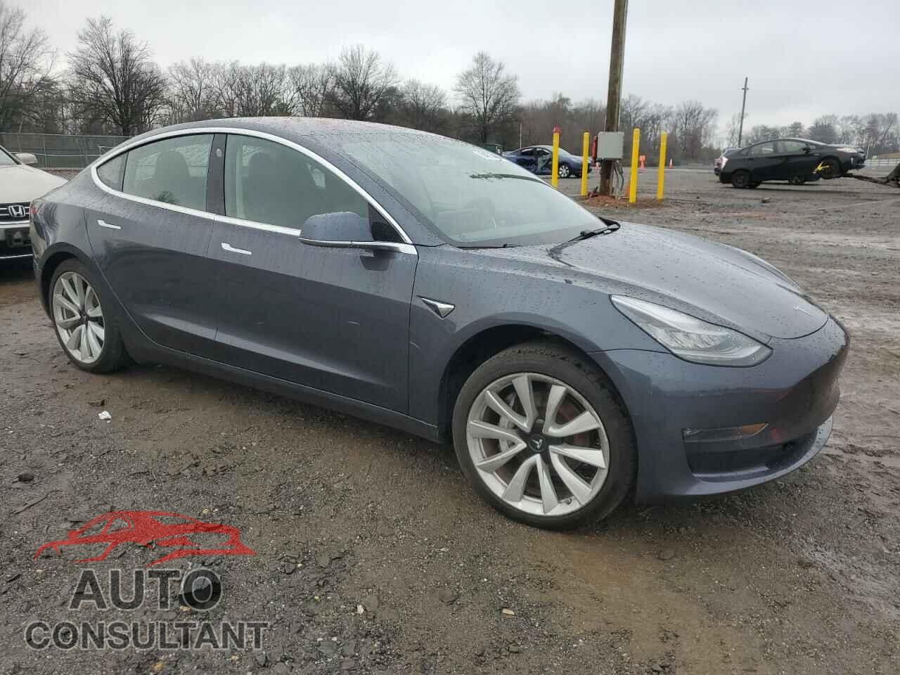 TESLA MODEL 3 2018 - 5YJ3E1EA7JF020030
