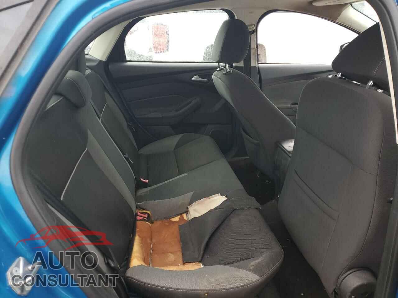 FORD FOCUS 2014 - 1FADP3F20EL406945