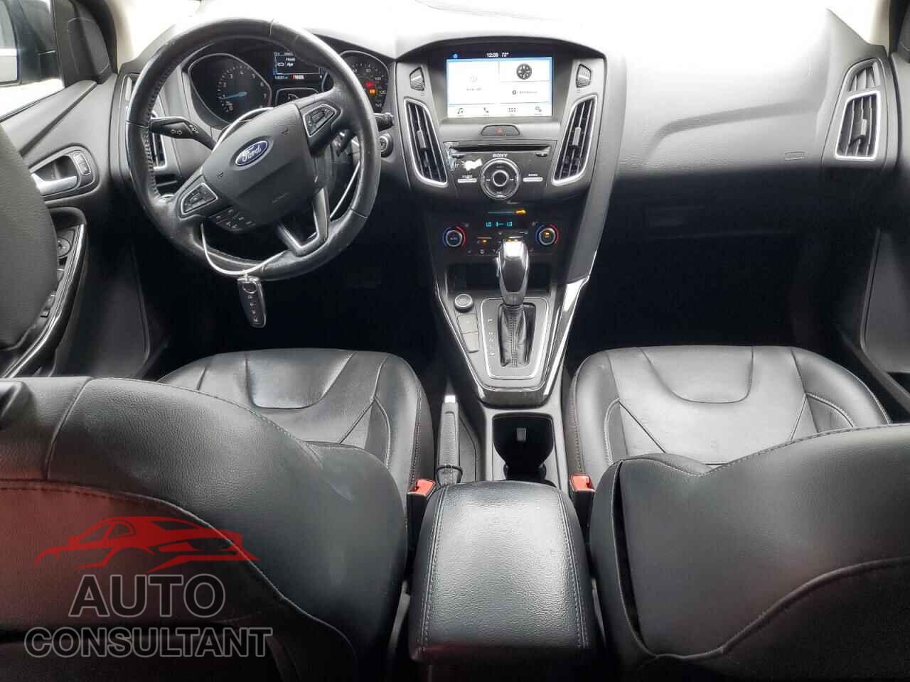 FORD FOCUS 2017 - 1FADP3N29HL314898