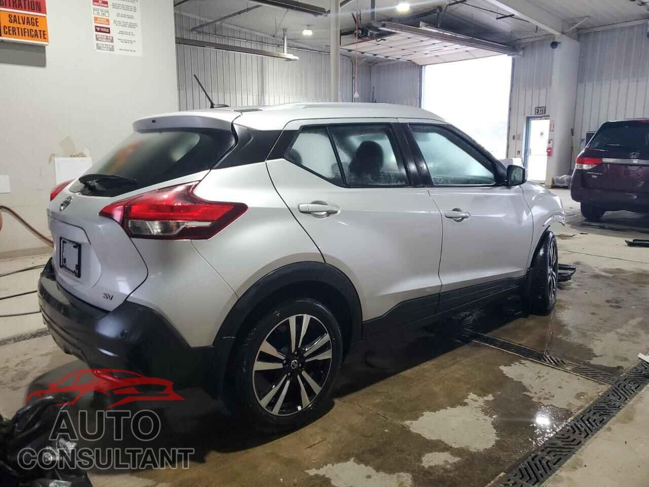 NISSAN KICKS 2020 - 3N1CP5CV4LL528082