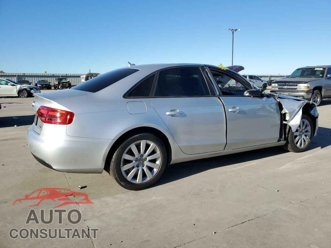 AUDI A4 2012 - WAUAFAFL6CN021370