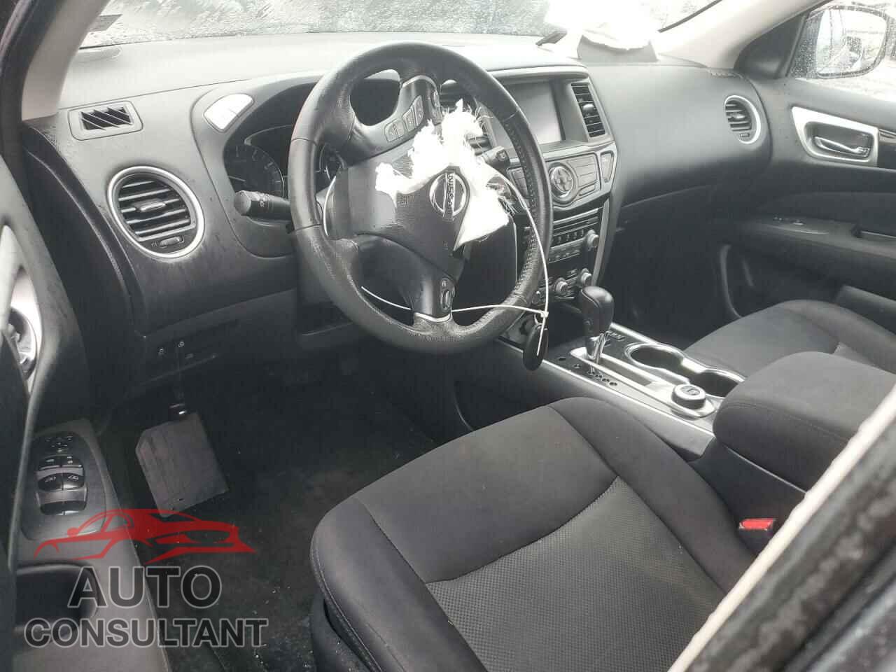 NISSAN PATHFINDER 2017 - 5N1DR2MM5HC632997