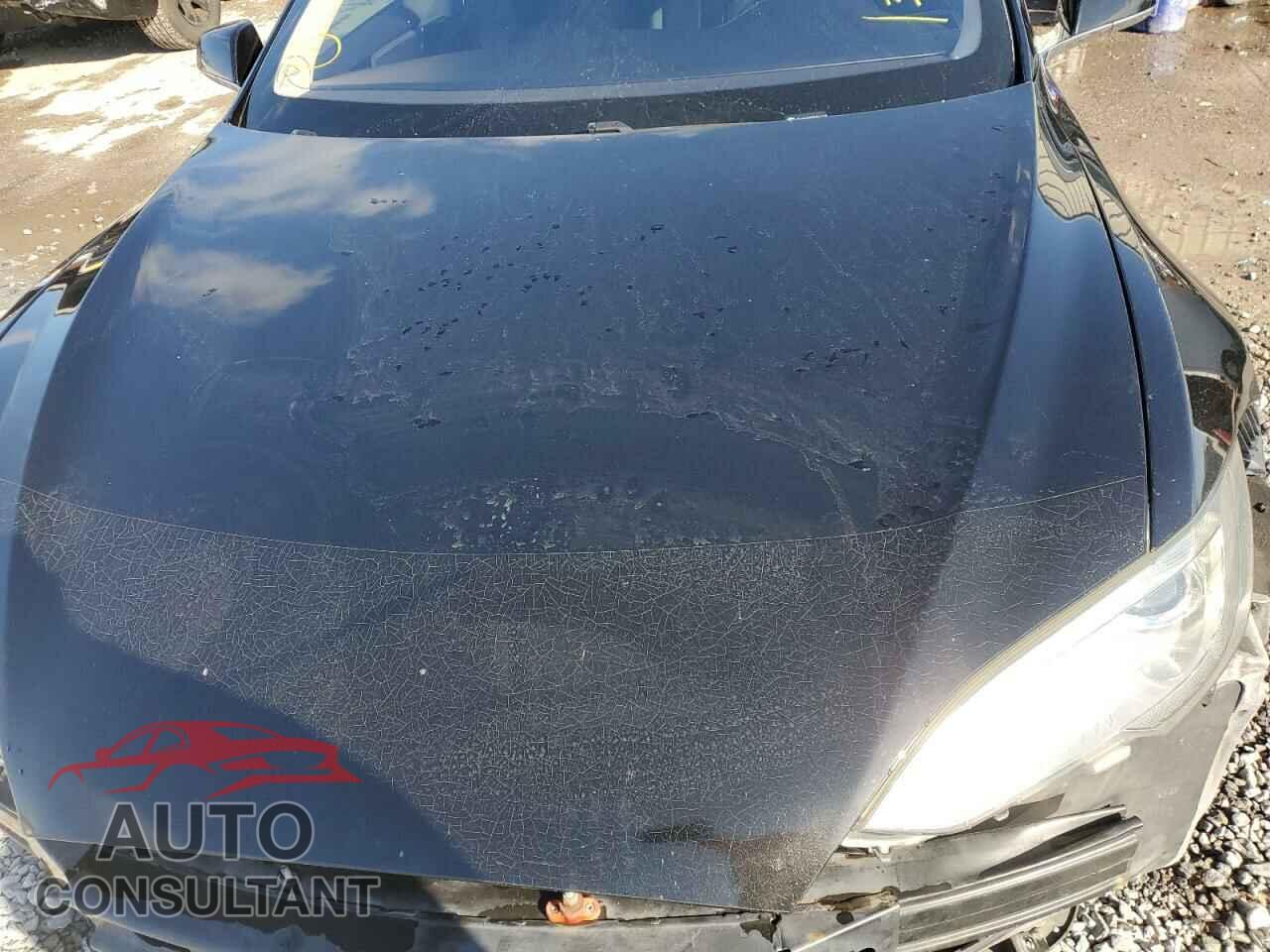 TESLA MODEL S 2013 - 5YJSA1DP7DFP14136