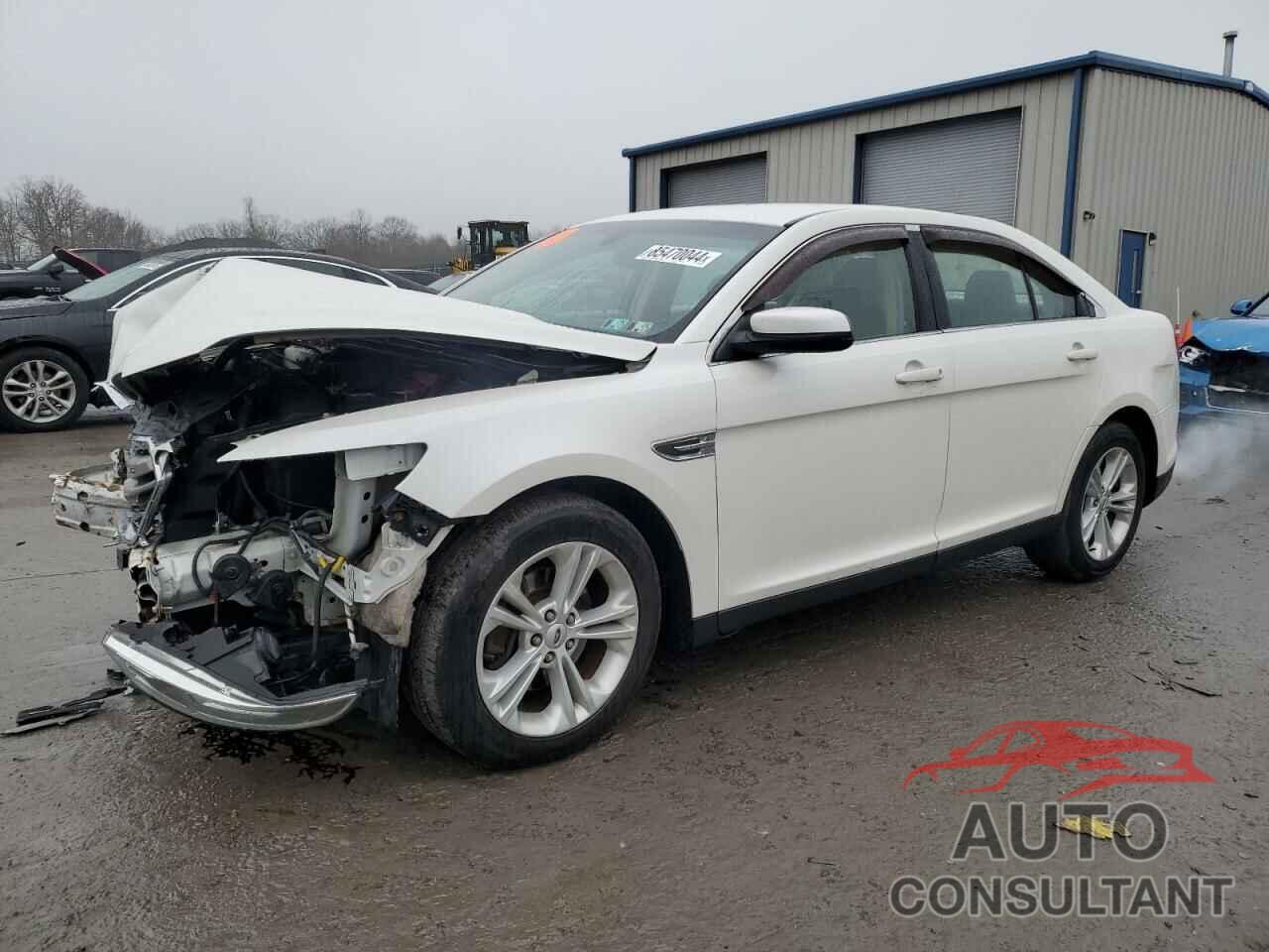 FORD TAURUS 2015 - 1FAHP2H82FG205975