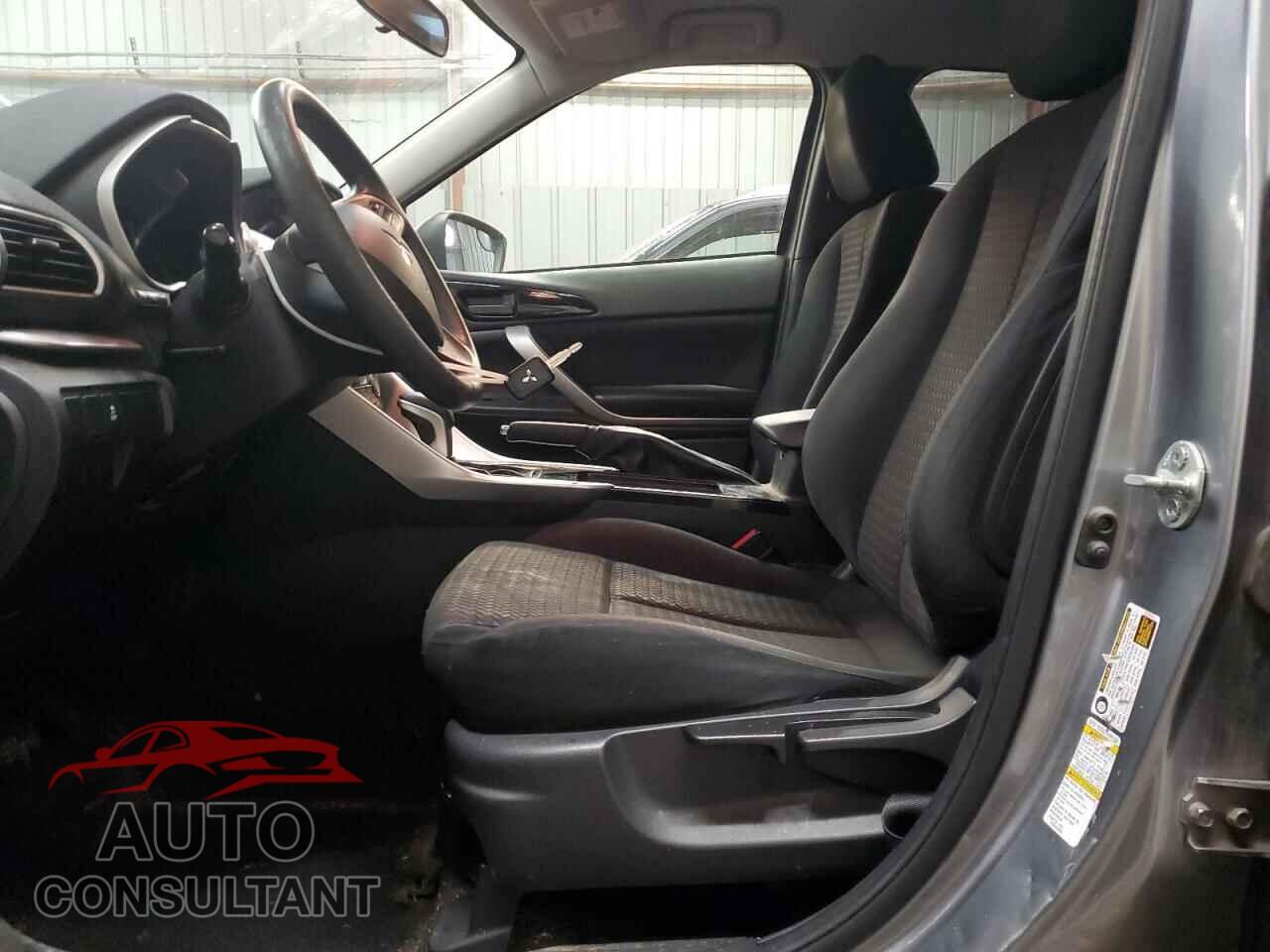 MITSUBISHI ECLIPSE 2019 - JA4AT3AA9KZ045807
