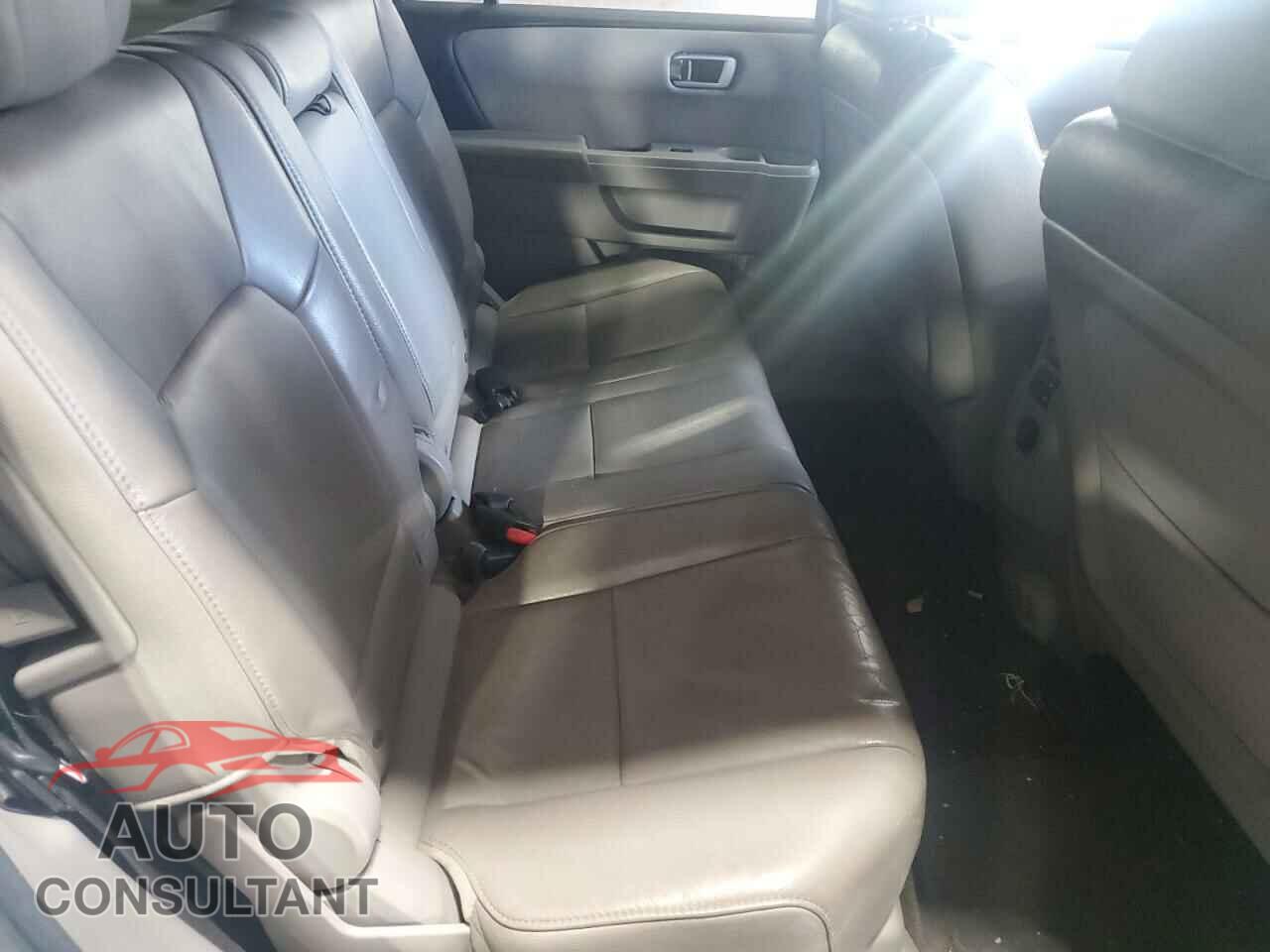 HONDA PILOT 2012 - 5FNYF4H57CB046729