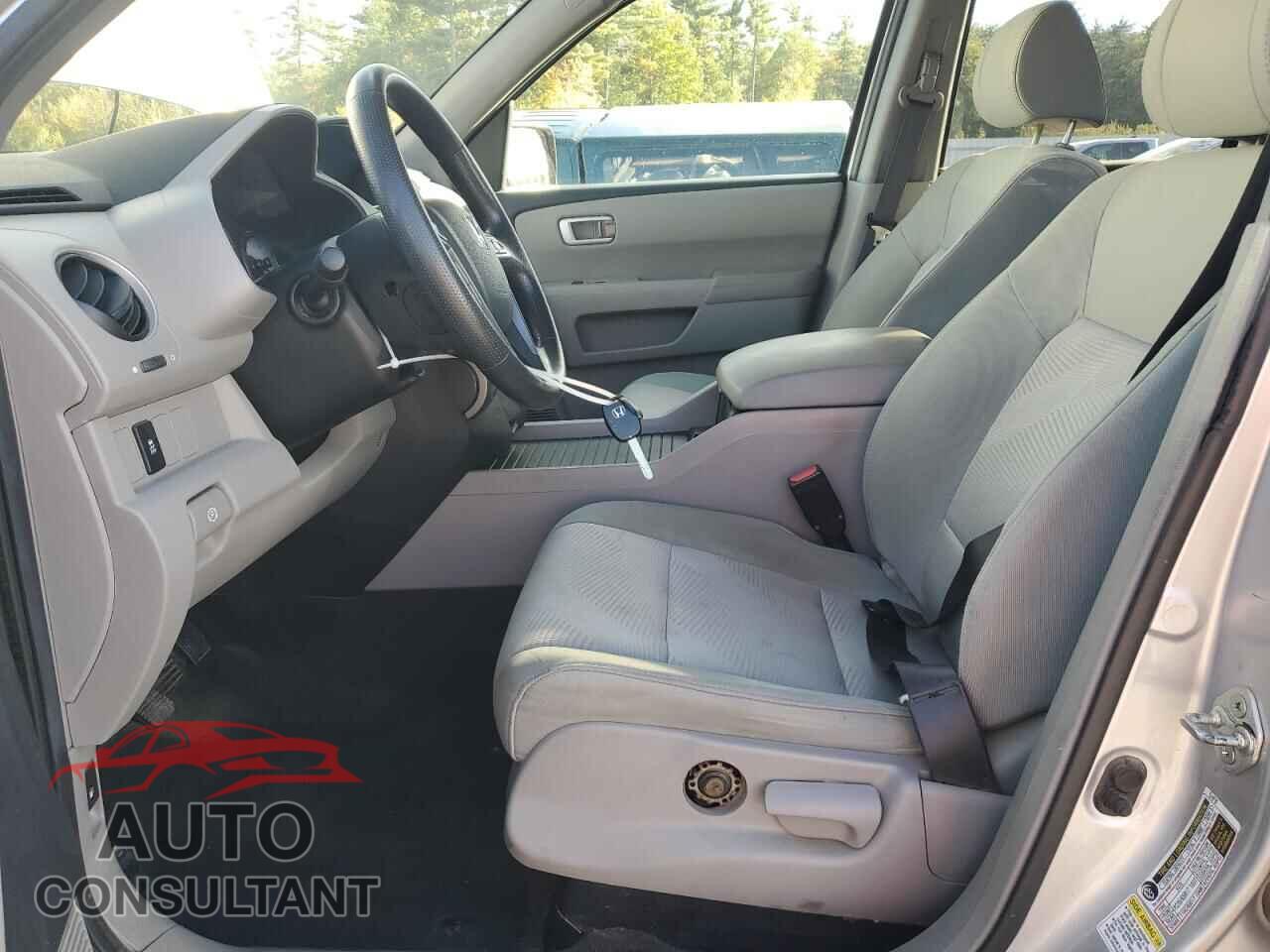 HONDA PILOT 2014 - 5FNYF4H29EB014003