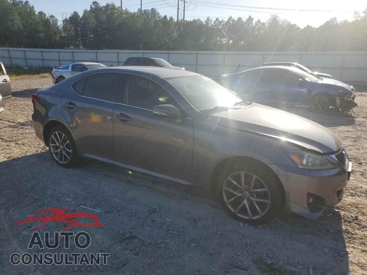 LEXUS IS 2013 - JTHCF5C24D5061638