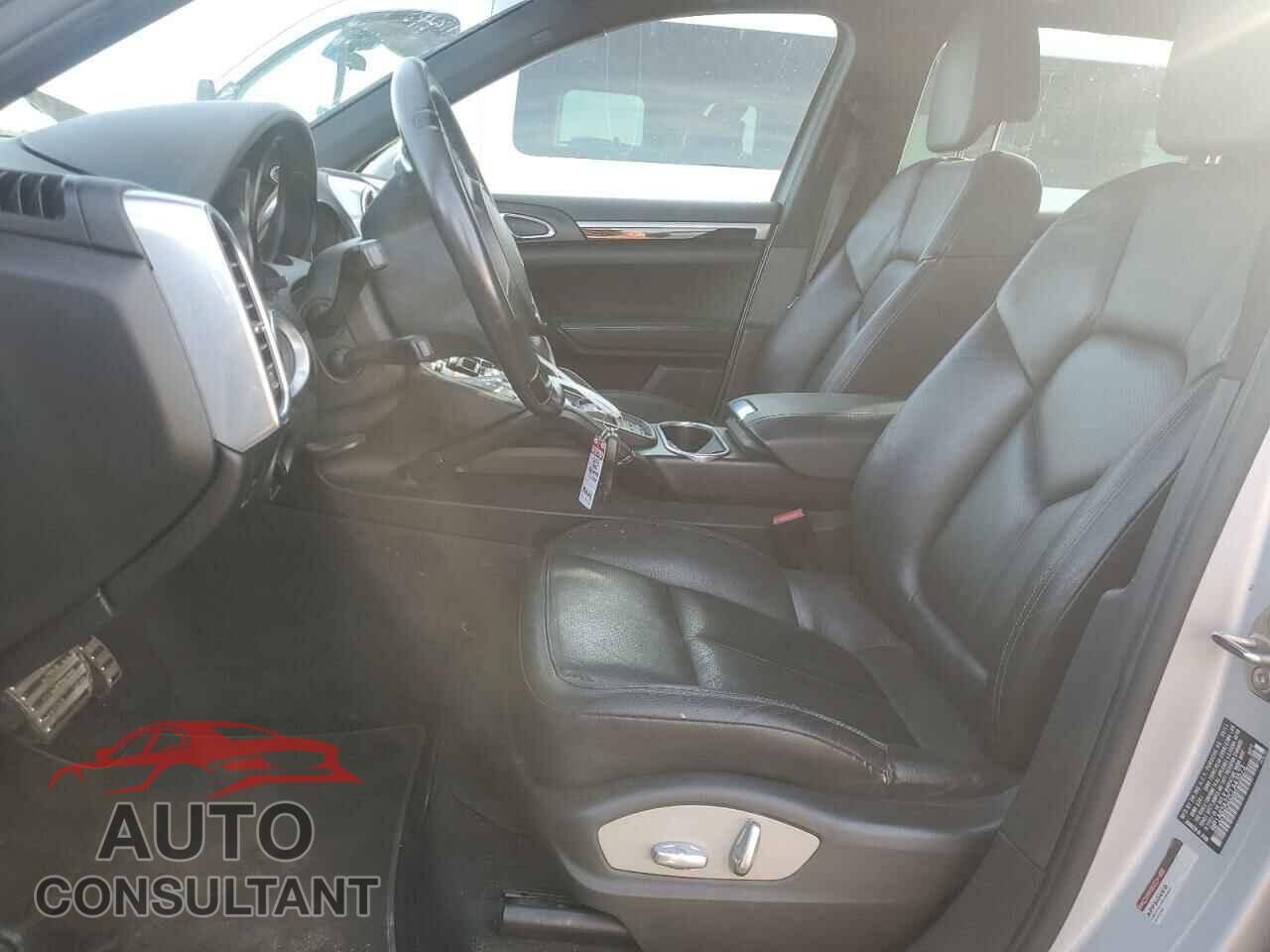 PORSCHE CAYENNE 2012 - WP1AB2A22CLA43573