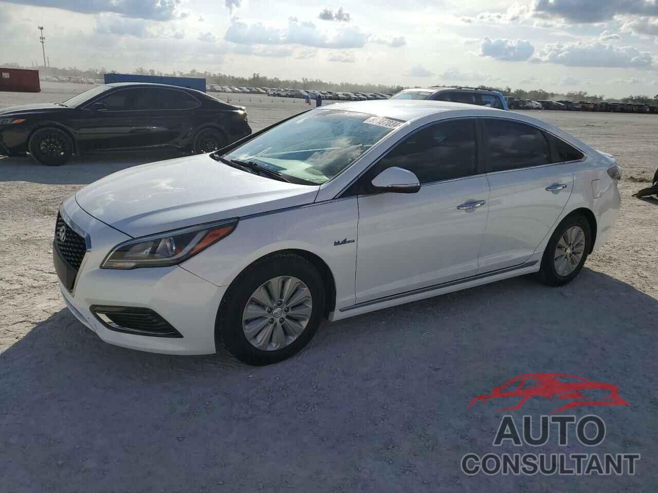 HYUNDAI SONATA 2016 - KMHE24L14GA022692