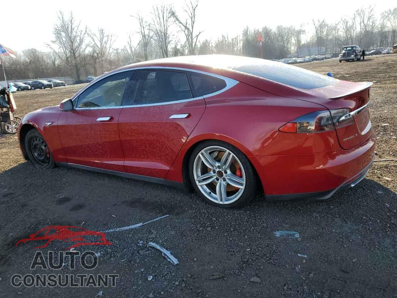 TESLA MODEL S 2015 - 5YJSA4H2XFFP64919