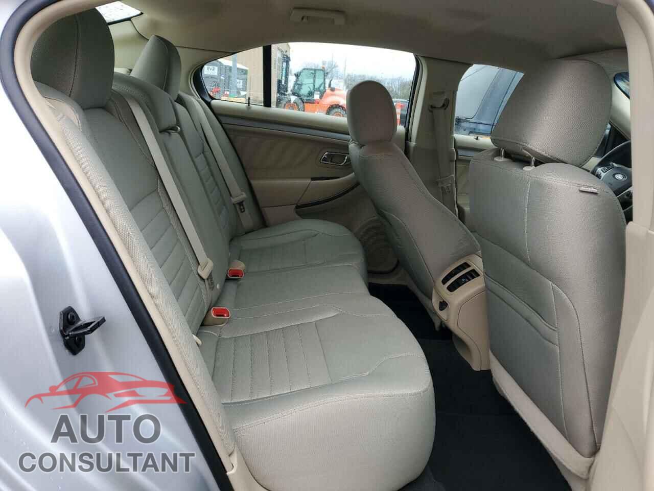 FORD TAURUS 2014 - 1FAHP2D87EG143574