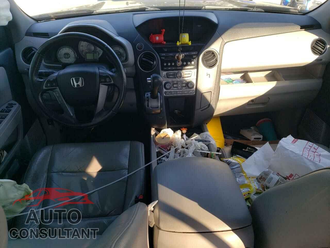 HONDA PILOT 2012 - 5FNYF3H56CB019855