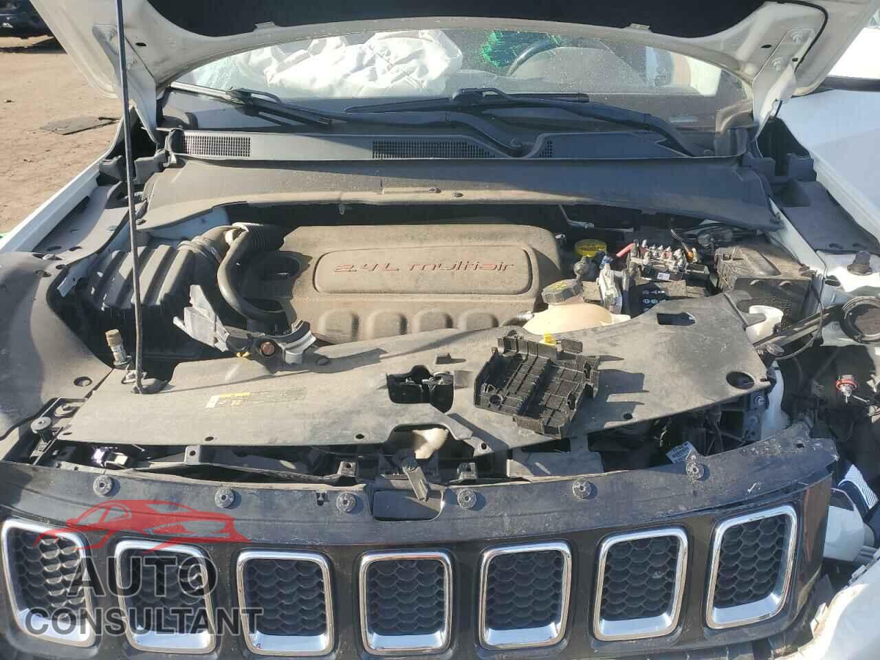 JEEP COMPASS 2018 - 3C4NJDBB5JT115495