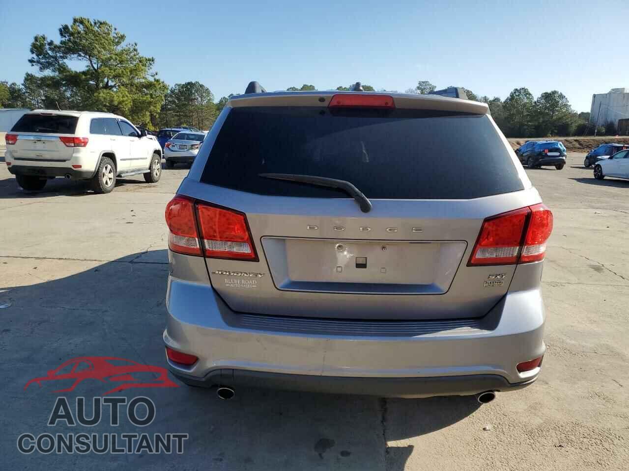 DODGE JOURNEY 2015 - 3C4PDCBG0FT711496