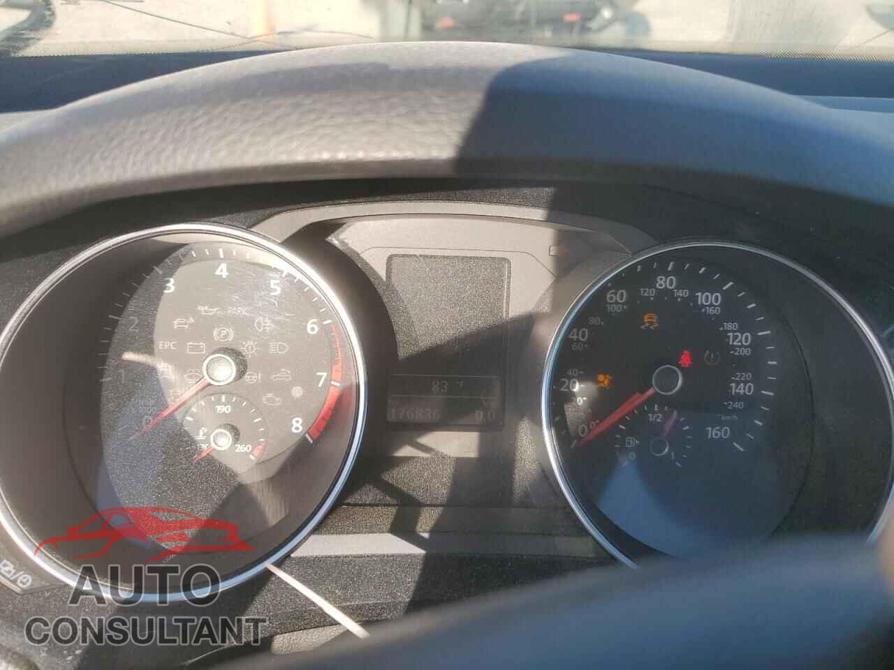 VOLKSWAGEN JETTA 2015 - 3VWL17AJ7FM351792