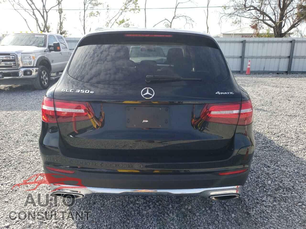 MERCEDES-BENZ GLC-CLASS 2019 - WDC0G5EB6KF565771